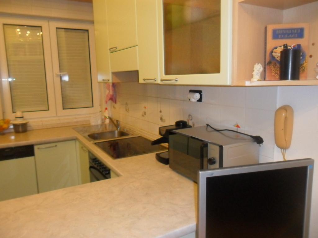 Apartment Toni Duće Cameră foto